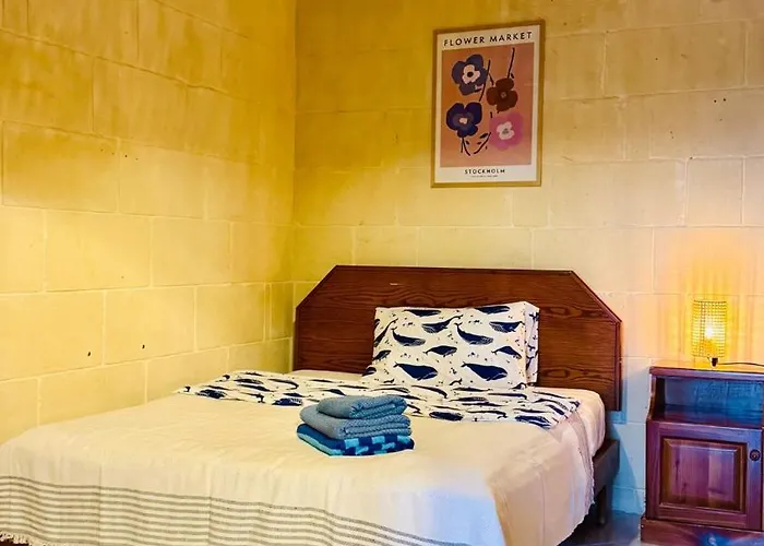 Mystic Flowers & Pool *